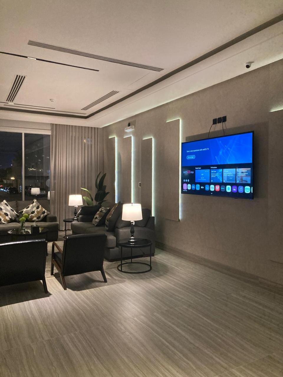 Land Walk Al Aqiq Riade Exterior foto
