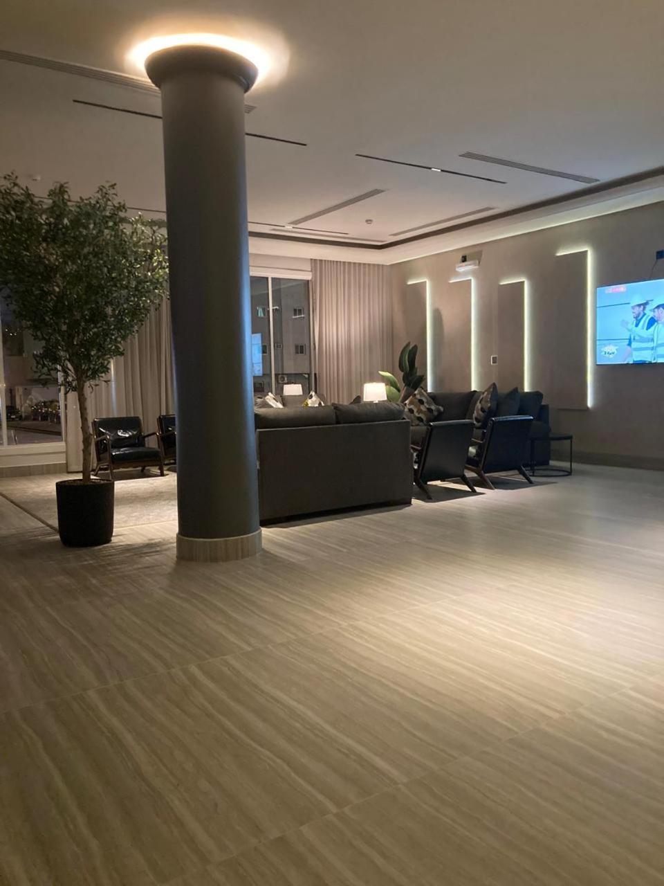 Land Walk Al Aqiq Riade Exterior foto