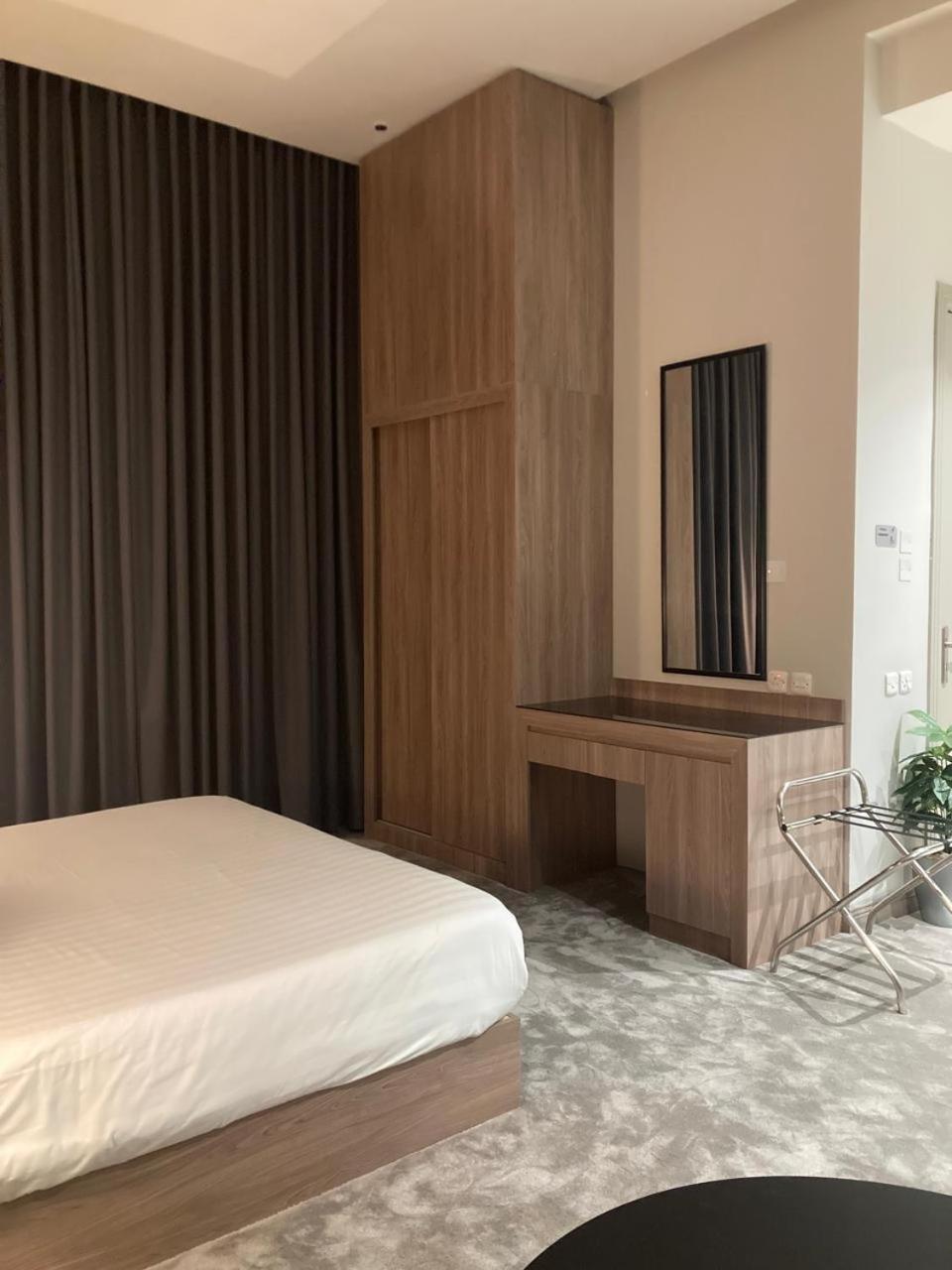 Land Walk Al Aqiq Riade Exterior foto
